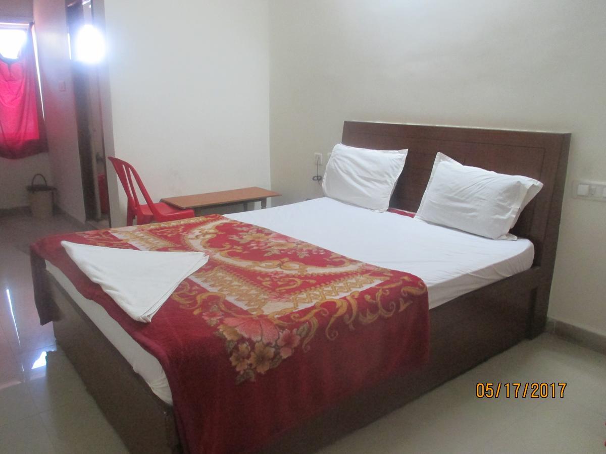 حيدر أباد Sri Sai Ganesh Lodge المظهر الخارجي الصورة