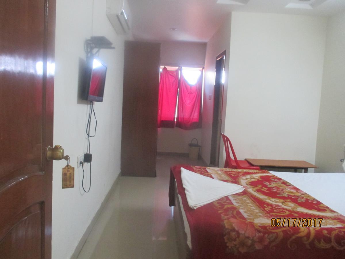حيدر أباد Sri Sai Ganesh Lodge المظهر الخارجي الصورة