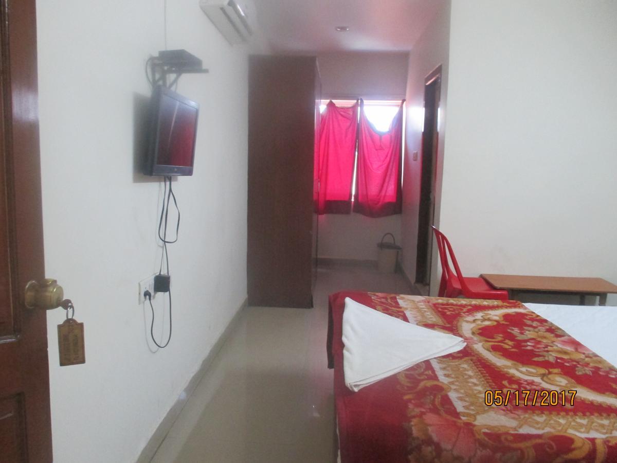 حيدر أباد Sri Sai Ganesh Lodge المظهر الخارجي الصورة